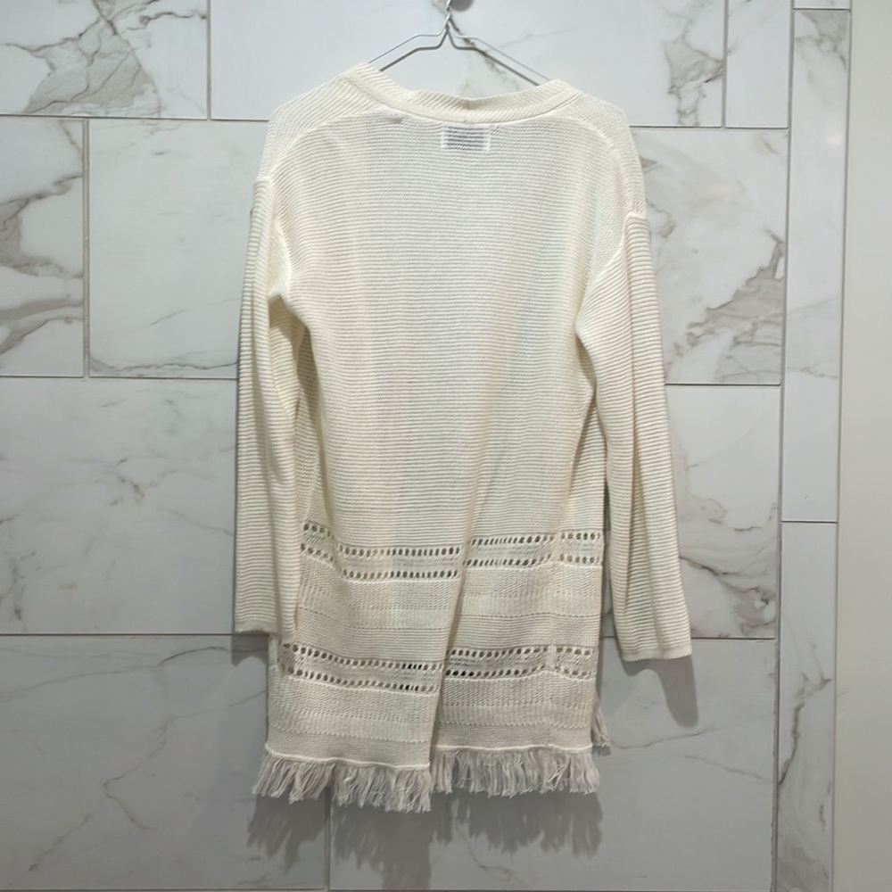 Kids white old navy cardigan - Picture 2 of 3